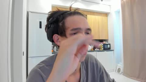 Kurt online show from October 17, 4:38 am