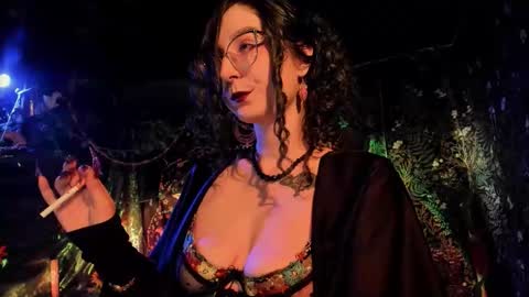 Lady Luna online show from December 5, 12:54 am