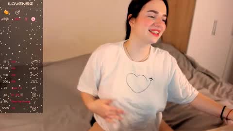 Snapshot of _latisha_ chatting on March 2, 7:02 pm Latisha online show from March 2, 7:02 pm