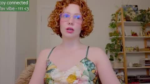 Snapshot of _lightmyfire chatting on September 19, 12:26 am Salome   Lovense always on from 5 tk   My content and your custom requests  online show from September 19, 12:26 am