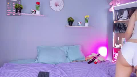 Liliana online show from February 6, 1:53 am