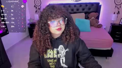 Liily online show from February 14, 4:26 am