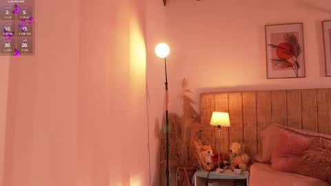 Lissana online show from March 20, 3:06 pm