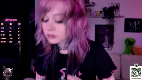 Lolly online show from October 19, 10:53 am