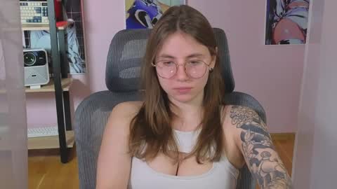 Ann online show from March 27, 8:32 pm