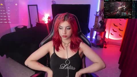 Queen.  Help me reach 100 thumbs up  online show from November 20, 1:04 am