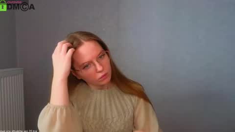 Snapshot of _lysafeta_ chatting on February 26, 10:05 am Welcome guys  Pleasure to see you all here  My name is Lysafeta and MichaelaTip menu is active Private is open  online show from February 26, 10:05 am