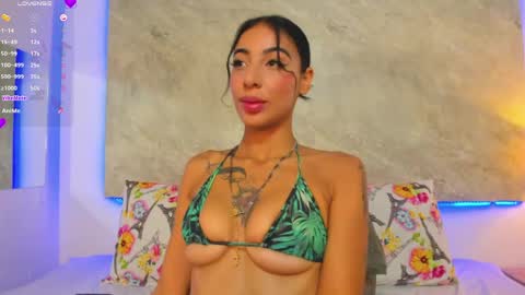 Maria online show from May 22, 5:53 pm