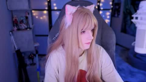 Snapshot of _mariko_ chatting on September 28, 2:59 pm Mariko online show from September 28, 2:59 pm