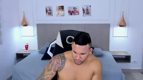 _matthew_santos_ online show from July 22, 1:52 am