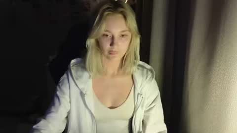 Im Cassy  online show from July 17, 6:32 pm