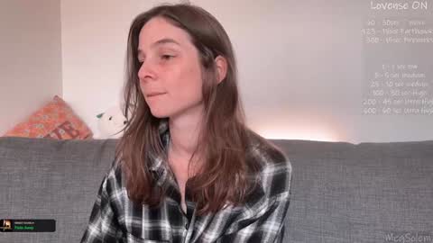 Meg online show from December 18, 9:04 am