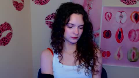 Susie online show from February 19, 2:16 pm