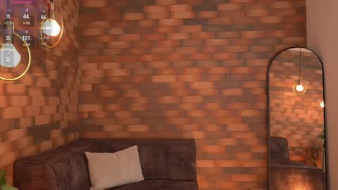     online show from March 8, 5:11 pm