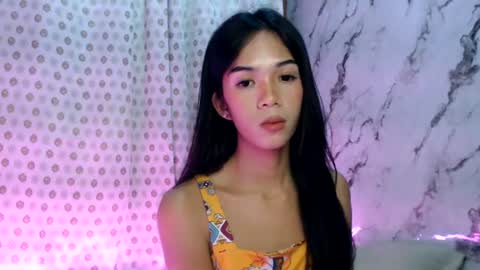 Melly online show from July 11, 6:44 pm