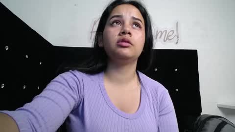  Mia  online show from February 25, 6:55 pm