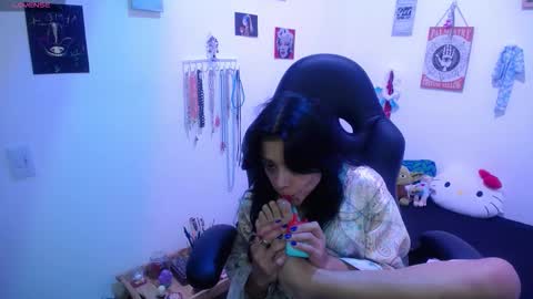 _miacavalli online show from October 19, 9:08 pm