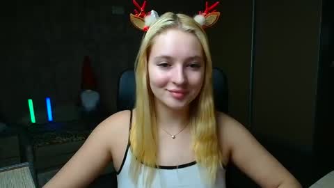 Melanie online show from January 15, 4:38 pm