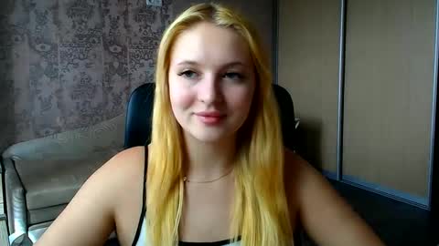 Melanie online show from June 9, 12:16 pm