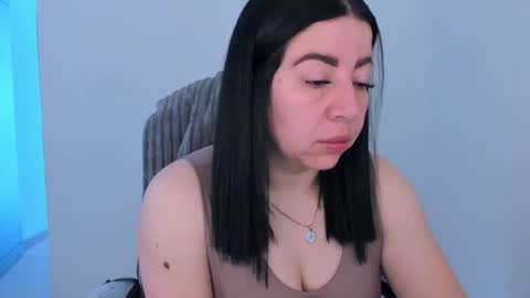 _miss_coco_ online show from October 7, 12:56 pm