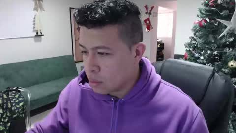 Panda  online show from November 29, 8:16 pm