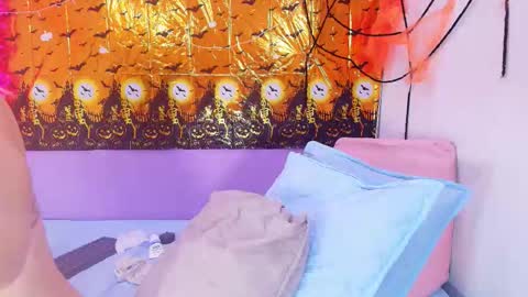 Snapshot of _mystic_luna chatting on October 10, 2:01 pm Luna online show from October 10, 2:01 pm