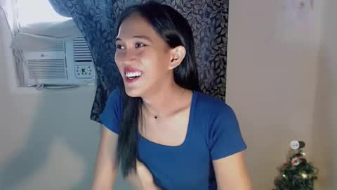 jenny claire online show from November 13, 5:43 am