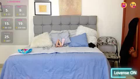 _naomi_s online show from February 22, 1:47 pm