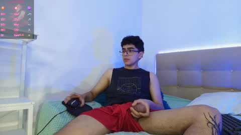 Nicolas online show from November 22, 12:09 am