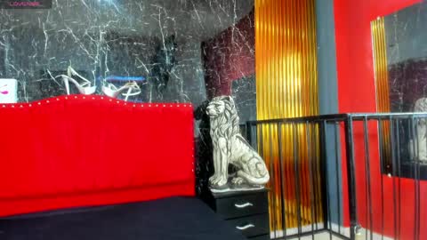  NicoleSweet1 online show from April 15, 8:09 pm