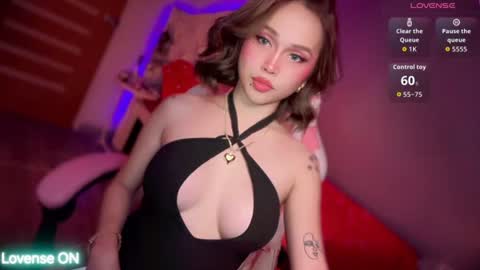 Lily online show from July 28, 8:52 pm