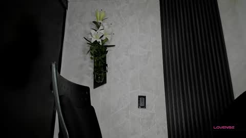 Mariana online show from November 23, 6:22 am