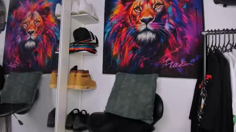 Kevin  online show from January 18, 5:00 pm