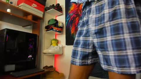 Kevin  online show from September 13, 9:39 pm