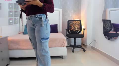  peach1  online show from June 9, 10:48 am