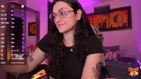 violeta ig  online show from December 5, 5:50 am