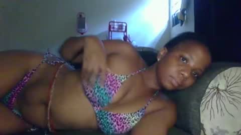 queen online show from December 11, 5:10 am