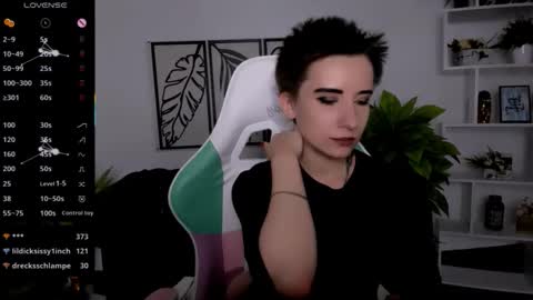 Rein online show from September 22, 7:07 pm