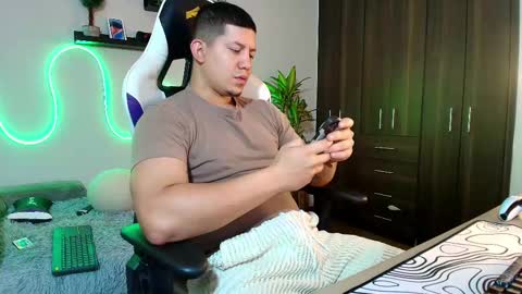 Roberto online show from February 14, 12:36 pm