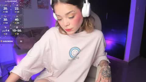   online show from September 20, 1:58 pm