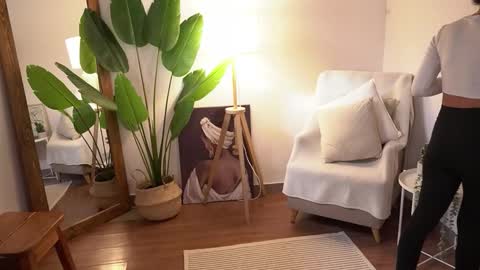 Samy. online show from November 10, 12:30 pm