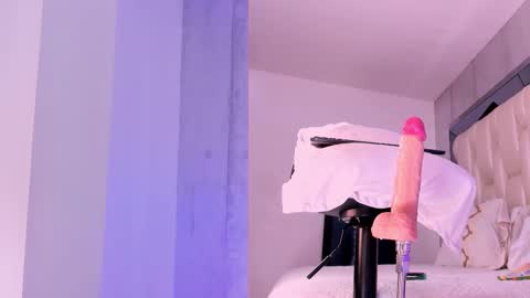 Sara online show from October 5, 12:57 pm