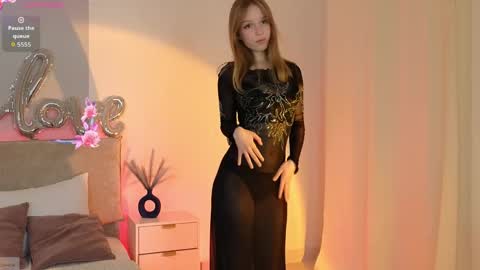 Selestia online show from June 3, 1:03 pm