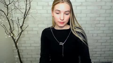 Rachel online show from March 12, 5:38 pm