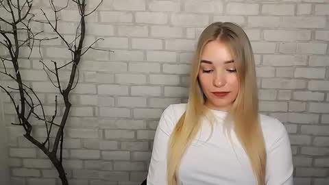 Rachel online show from December 21, 10:39 am