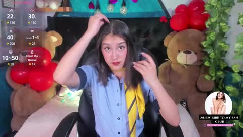 Sophie  online show from February 18, 7:30 pm