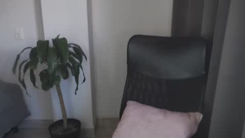 Snapshot of _sunnyferrell chatting on September 10, 1:34 pm Arianna online show from September 10, 1:34 pm