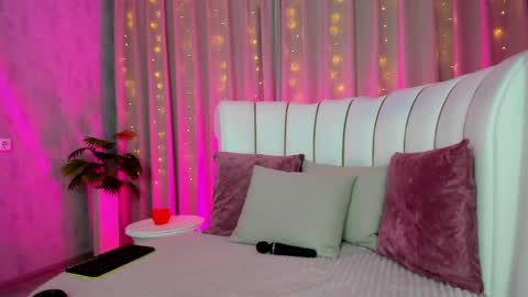  Sunpuddle online show from April 14, 3:10 am