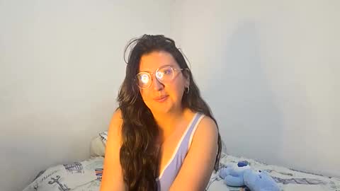_sweet_melodyy online show from May 14, 1:15 am
