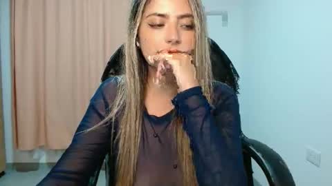 Rachel  online show from April 7, 2:46 am